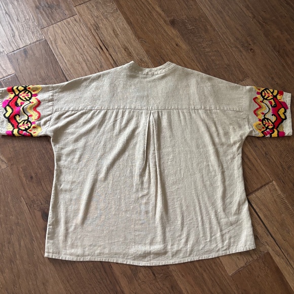 Natori Beige Tan Embroidery Linen V-Neck Dolman Sleeve Tunic Top Women's Size L - Picture 7 of 17